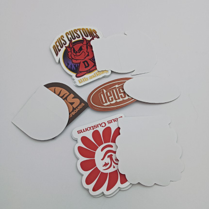 Custom Printing Decal Vinyl  Sticker Logo Cut Shape Custom Logo High Quality Print Die Cut Stickers